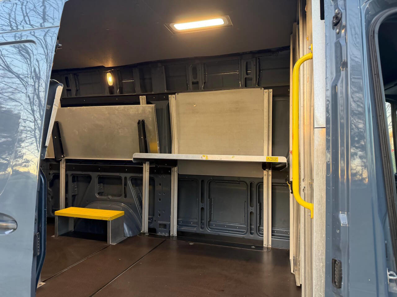 Used 2019 Mercedes-Benz Sprinter 144 image 24