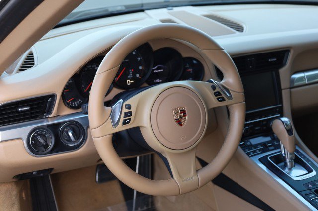 Used 2013 Porsche 911 Carrera RWD image 23