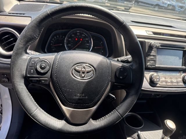 Used 2013 Toyota RAV4 Limited AWD/4WD image 10