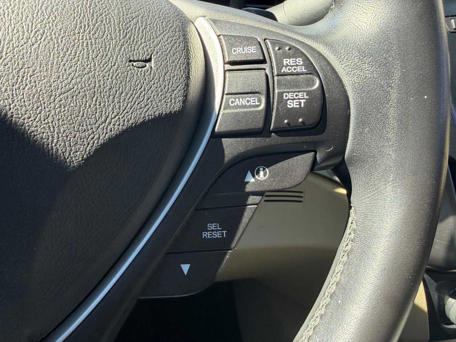 Used 2015 Acura ILX w/ Premium Package FWD image 18