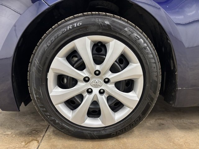 Used 2024 Toyota Corolla LE image 9