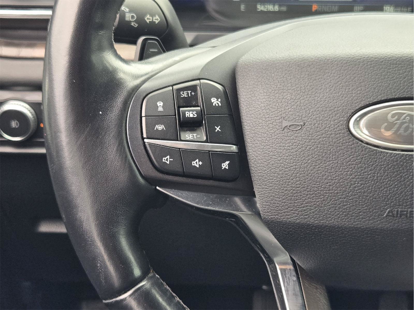 Used 2020 Ford Explorer Platinum AWD/4WD image 27