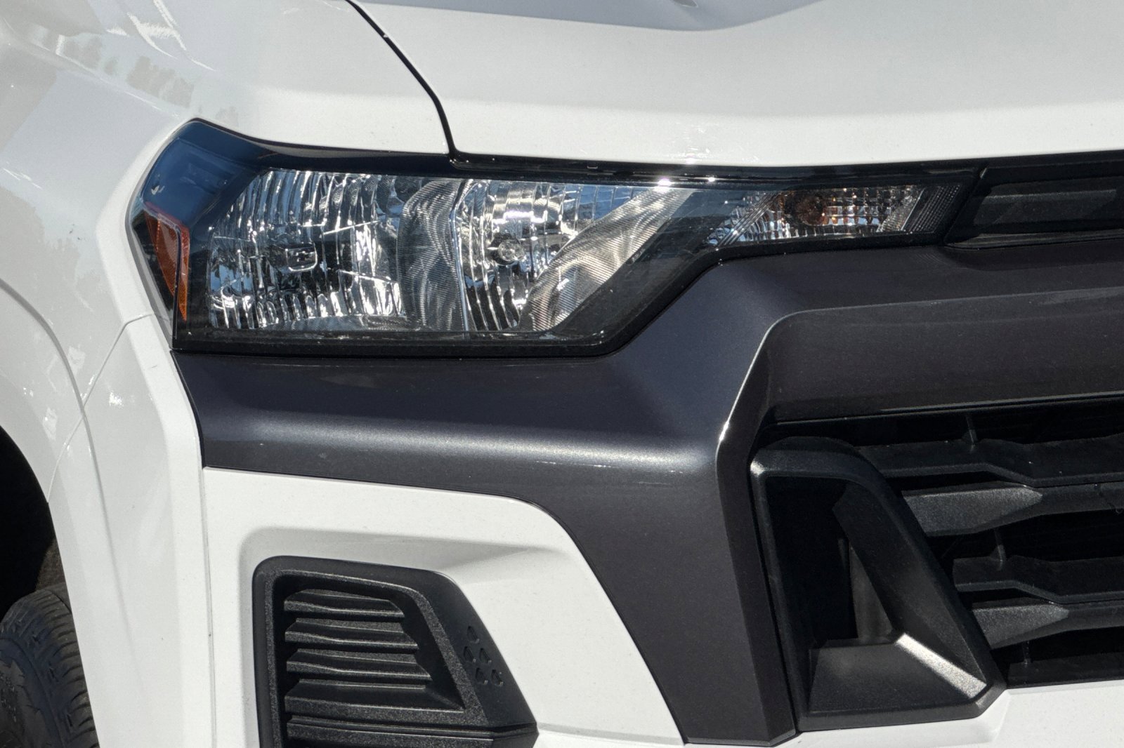 Used 2026 Chevrolet Colorado LT image 45