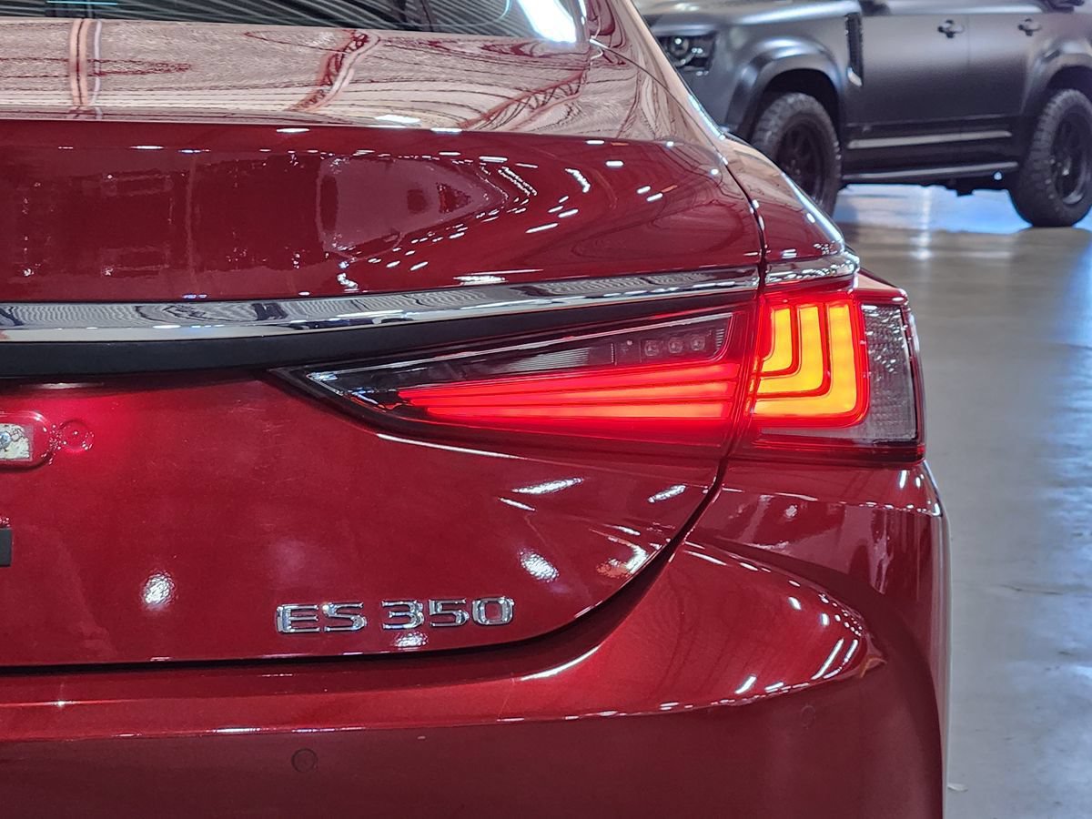 Used 2022 Lexus ES 350 w/ Premium Package FWD image 22