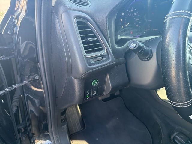 Used 2022 Honda HR-V EX image 15