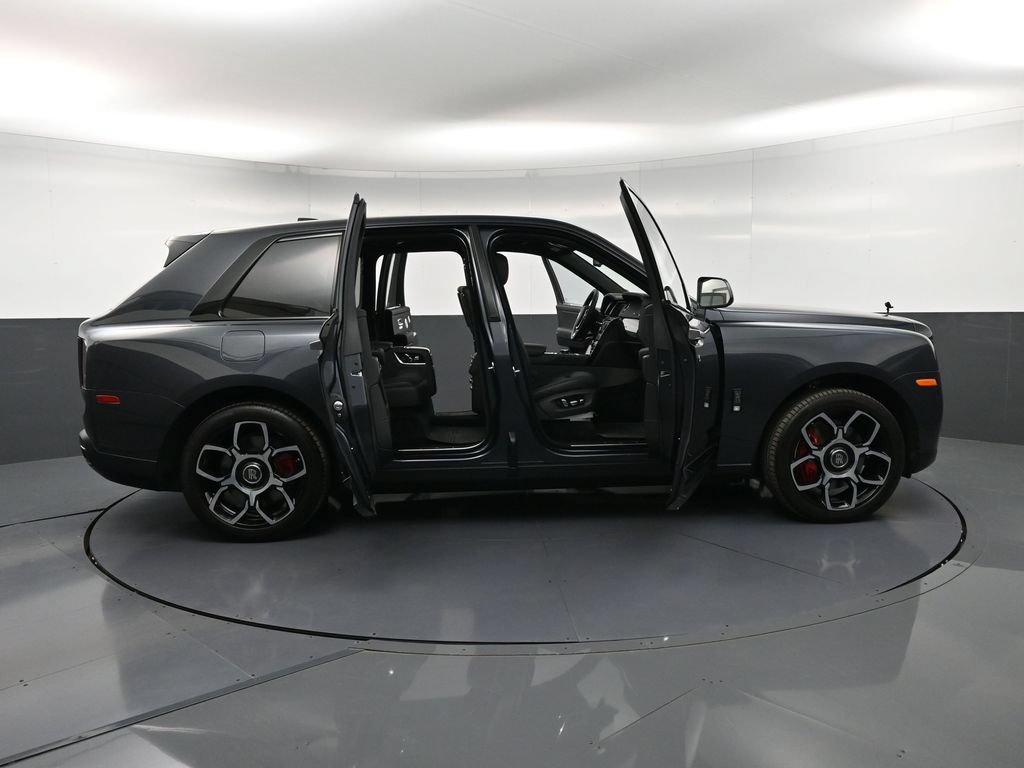 Certified 2024 Rolls-Royce Cullinan Black Badge AWD/4WD image 41