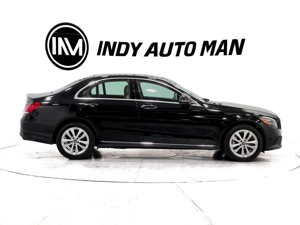 Used 2019 Mercedes-Benz C 300 4MATIC Sedan image 3
