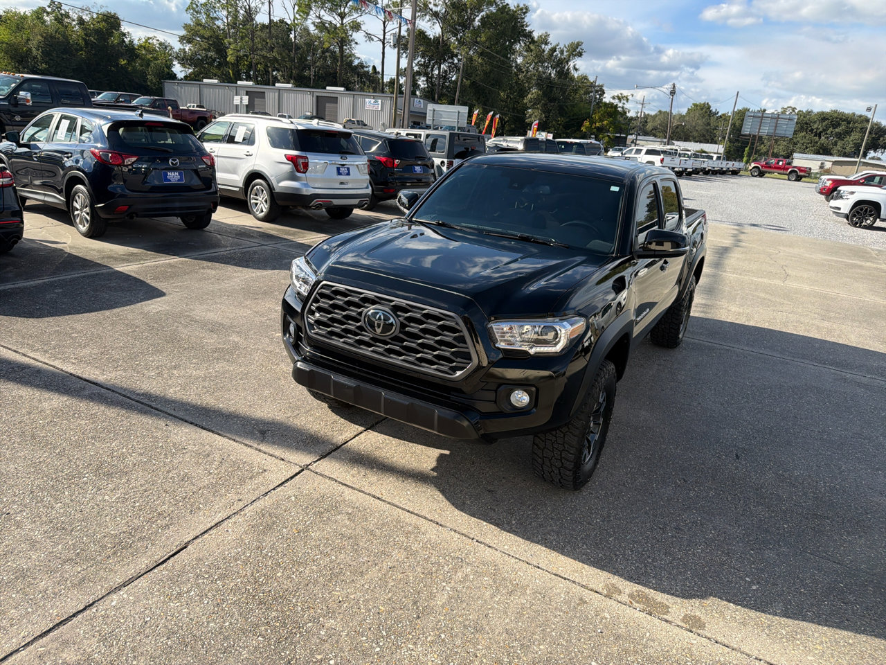Used 2021 Toyota Tacoma TRD Off-Road w/ Technology Package image 13