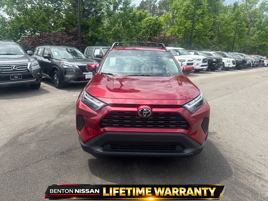 Used 2025 Toyota RAV4 XLE w/ Convenience Package image 10