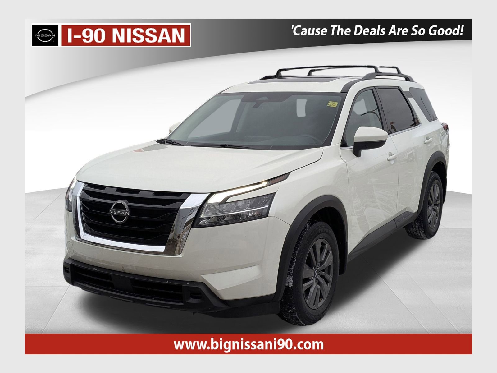 Used 2022 Nissan Pathfinder SV w/ SV Premium Package