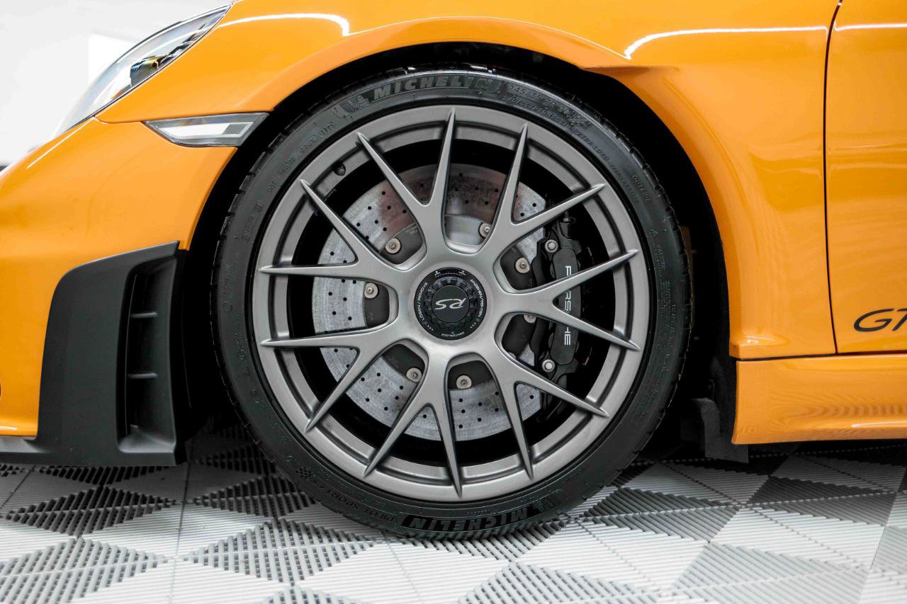 Used 2025 Porsche 718 Cayman GT4 RS image 42