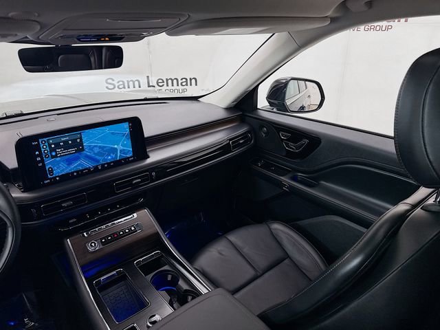 Used 2025 Lincoln Aviator Reserve AWD/4WD image 25