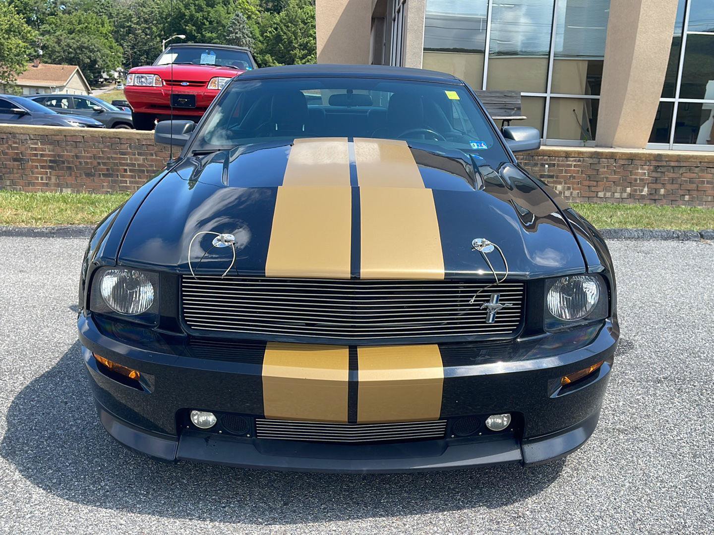Used 2006 Ford Mustang GT Premium RWD image 2