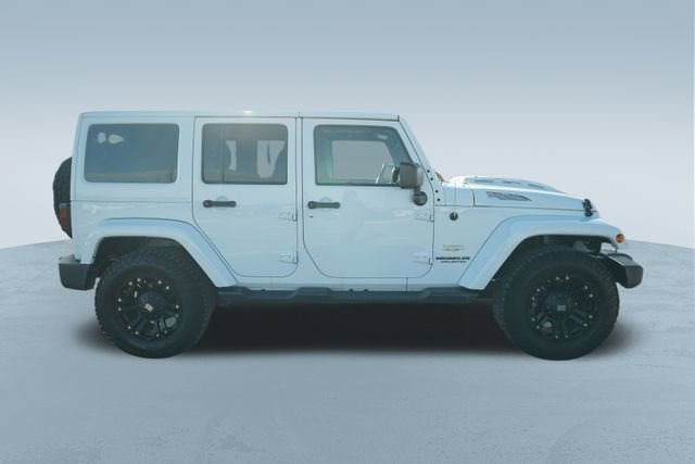 Used 2015 Jeep Wrangler Unlimited Sahara w/ Dual Top Group image 9