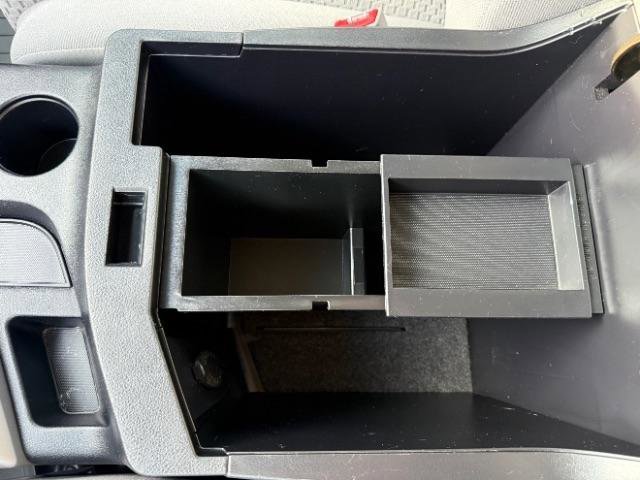 Used 2008 Toyota Tundra 4x4 CrewMax image 30