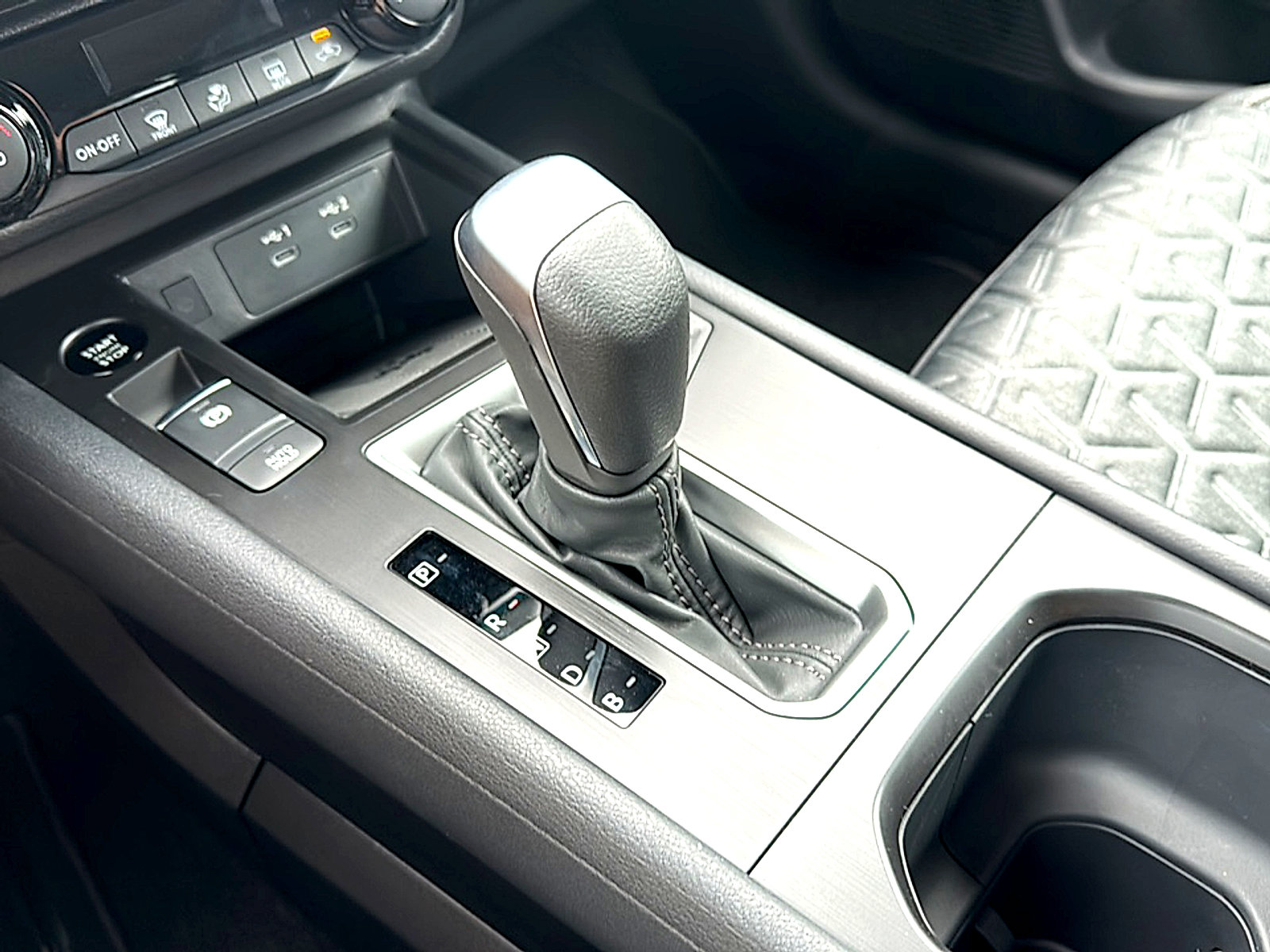 New 2026 Nissan Kicks SV image 24