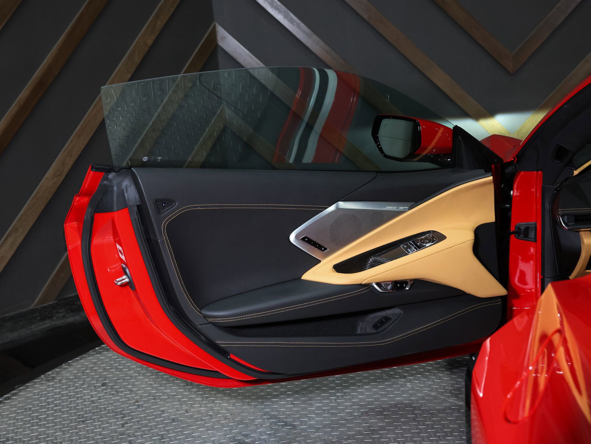 Used 2020 Chevrolet Corvette Stingray Premium Cpe w/ 3LT Preferred Equipment Group image 24