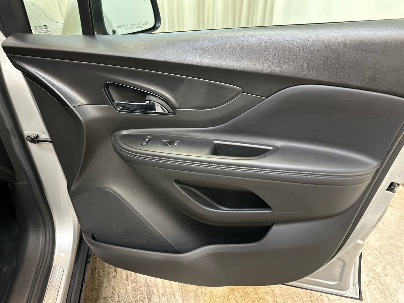 Certified 2022 Buick Encore Preferred w/ Safety Package image 27