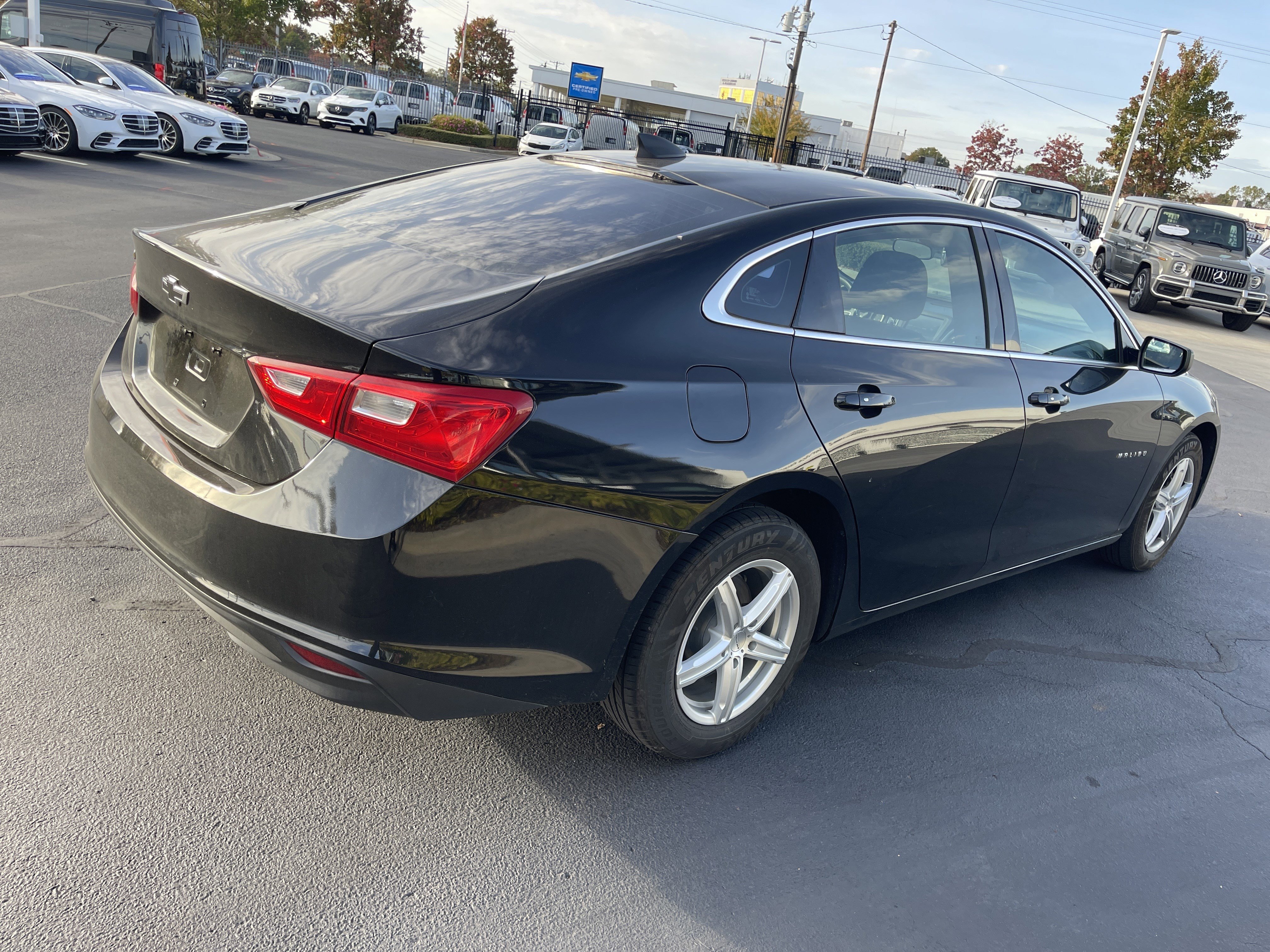 Used 2018 Chevrolet Malibu LS image 10