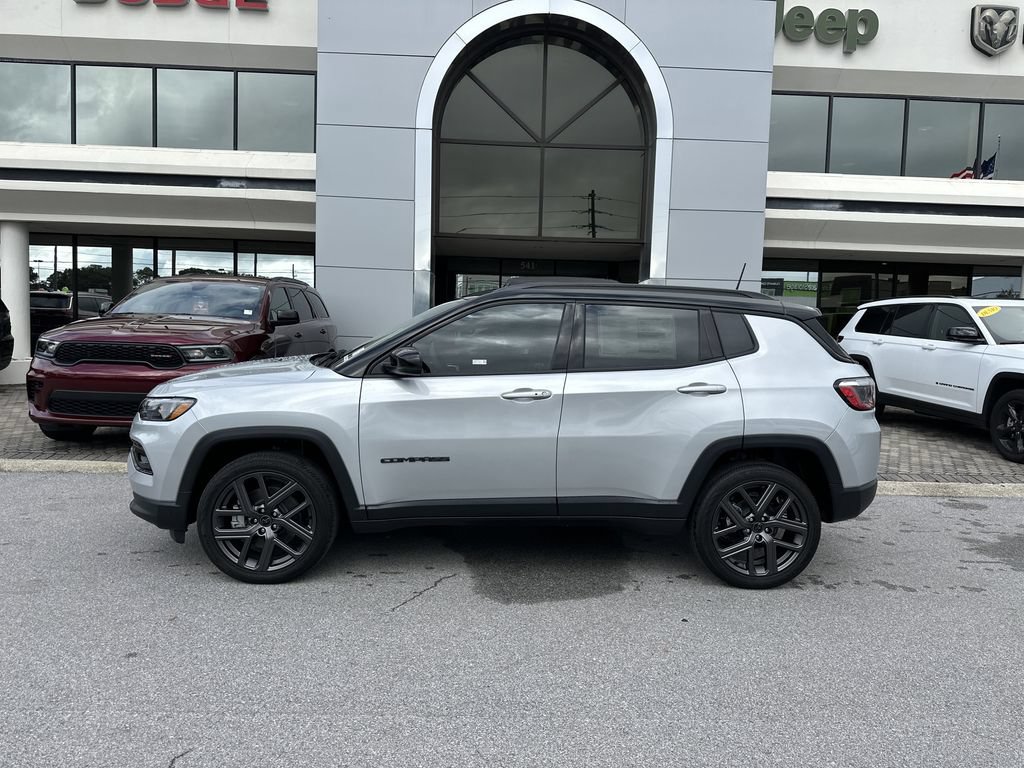 New 2026 Jeep Compass Limited AWD/4WD image 9