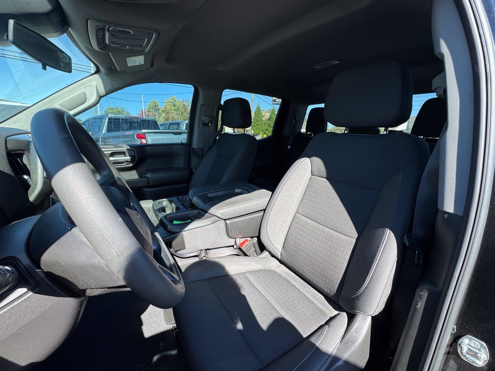 Used 2024 Chevrolet Silverado 1500 Custom Trail Boss w/ LPO, Dark Essentials Package AWD/4WD image 13