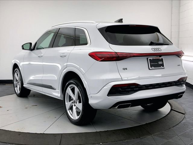 Used 2025 Audi Q5 Premium Plus w/ Premium Plus AWD/4WD image 3