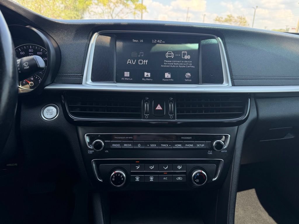 Used 2020 Kia Optima S FWD image 18