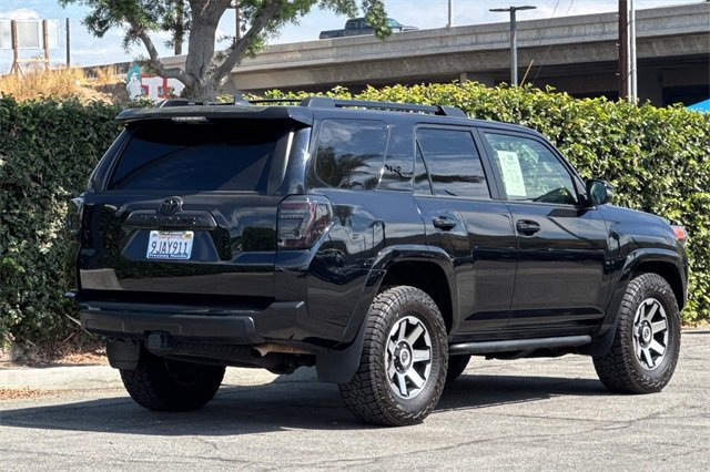 Used 2023 Toyota 4Runner TRD Off-Road Premium image 4
