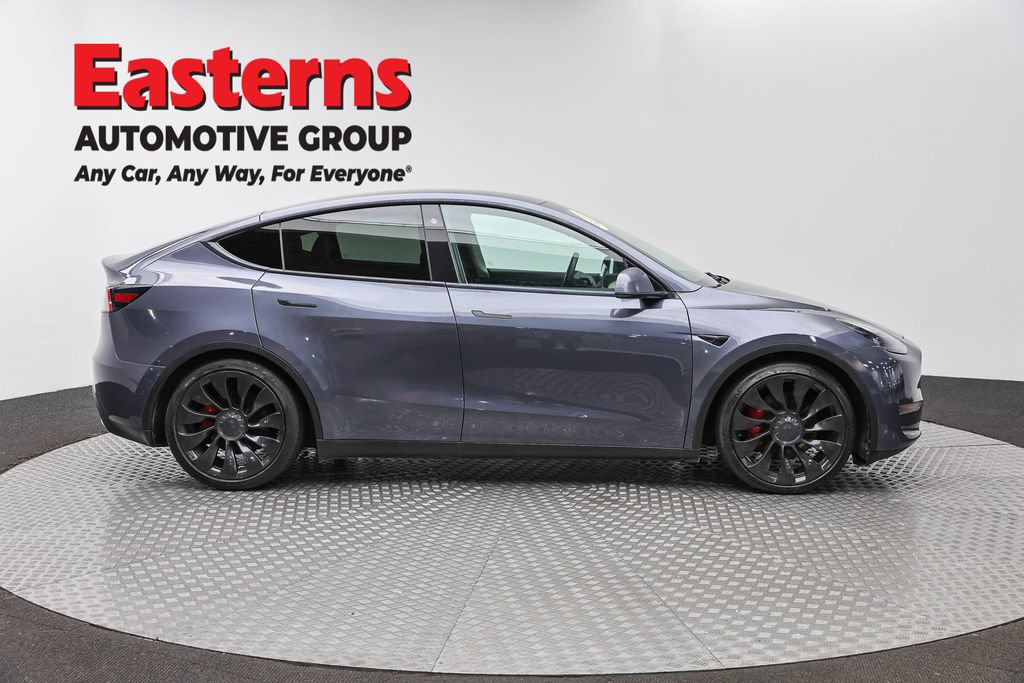 Used 2022 Tesla Model Y Performance AWD/4WD image 4