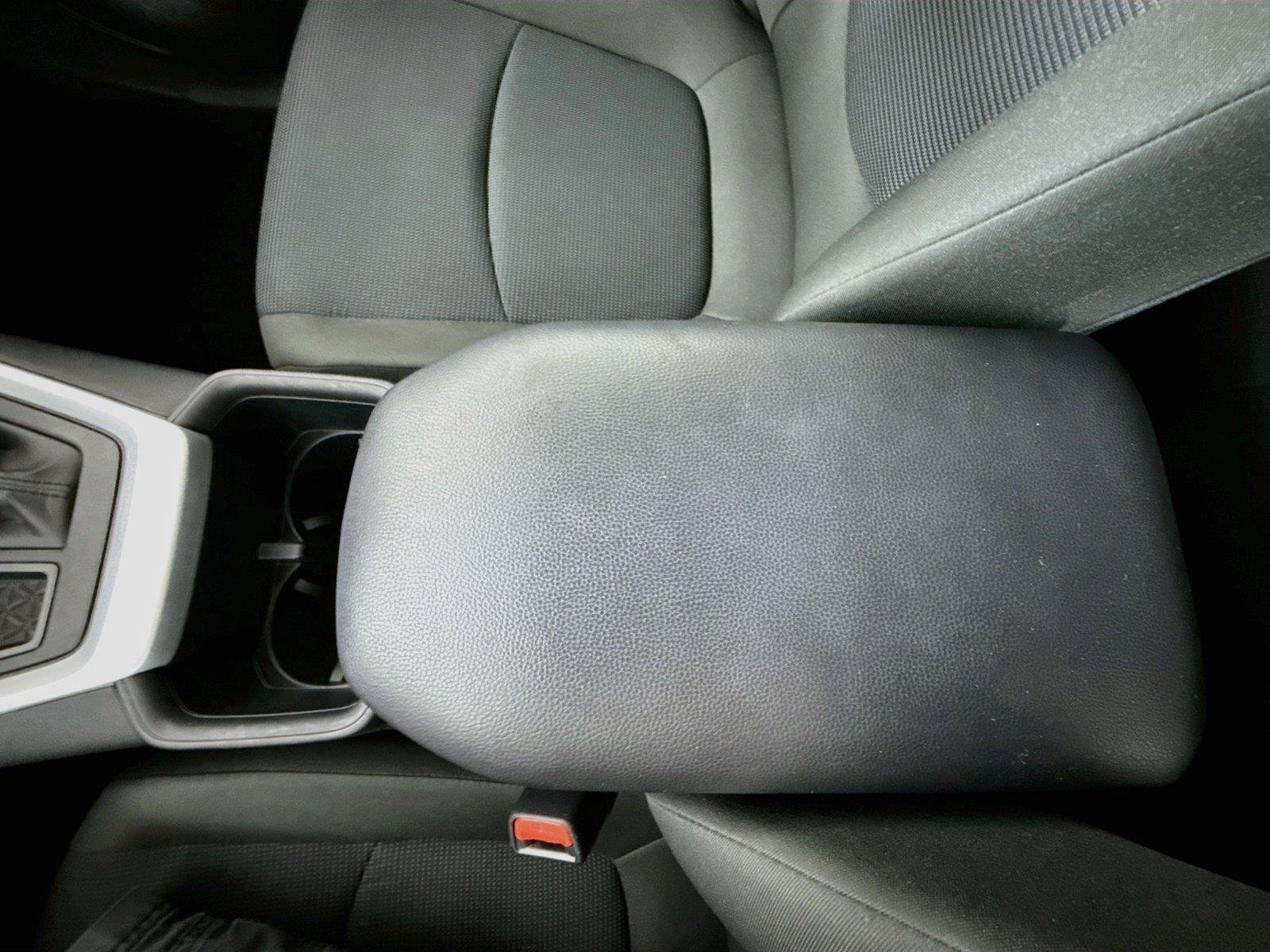 Used 2025 Toyota RAV4 LE FWD image 15