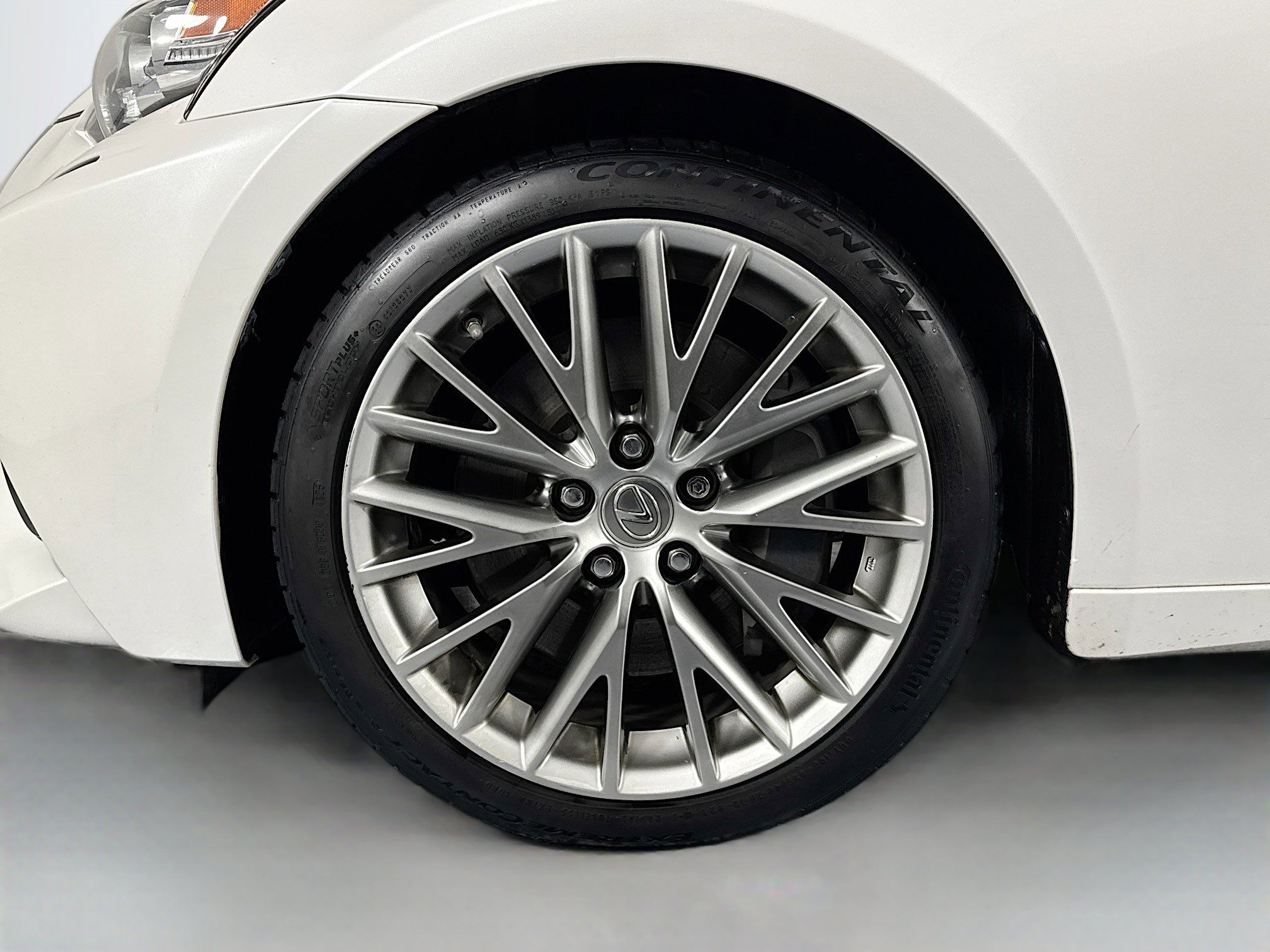 Used 2016 Lexus IS 300 AWD w/ Navigation System Package image 32