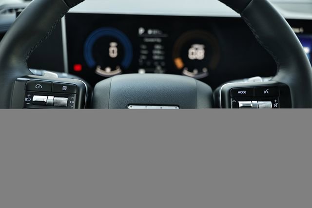 Used 2024 Hyundai Santa Fe SE image 30