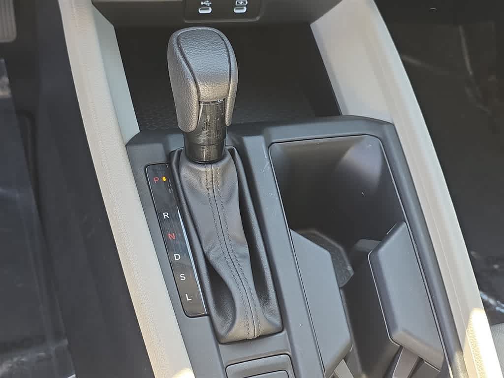 Certified 2025 Honda Accord SE image 40