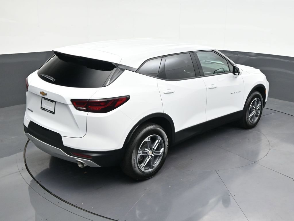 Used 2025 Chevrolet Blazer LT image 20