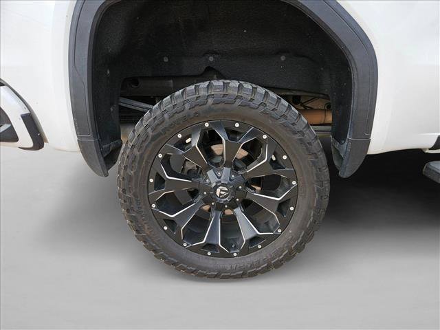 Used 2019 GMC Sierra 1500 AT4 w/ AT4 Premium Package AWD/4WD image 18