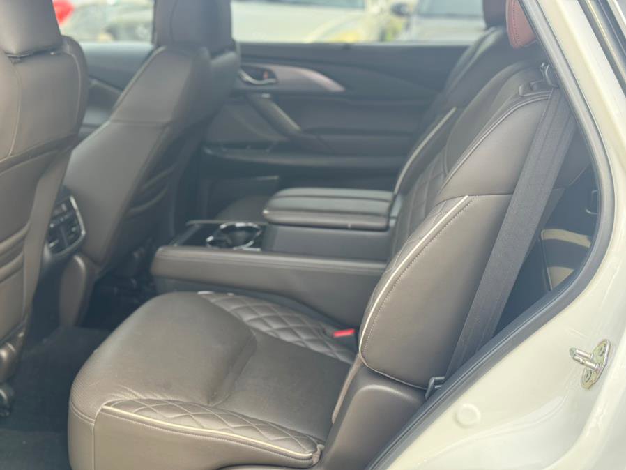 Used 2021 MAZDA CX-9 Signature image 11