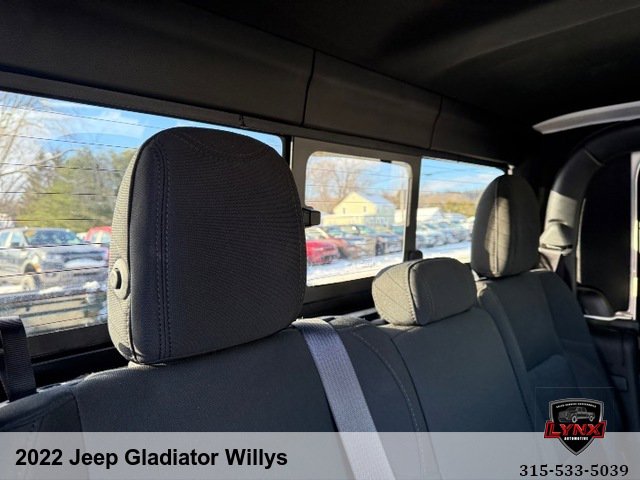Used 2022 Jeep Gladiator Willys AWD/4WD image 37