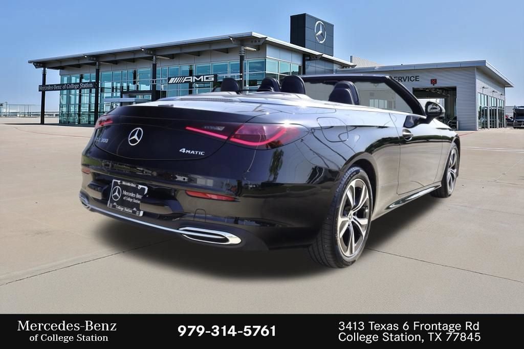 Used 2025 Mercedes-Benz CLE 300 4MATIC Cabriolet image 12