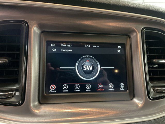 Used 2020 Dodge Challenger SXT RWD image 27