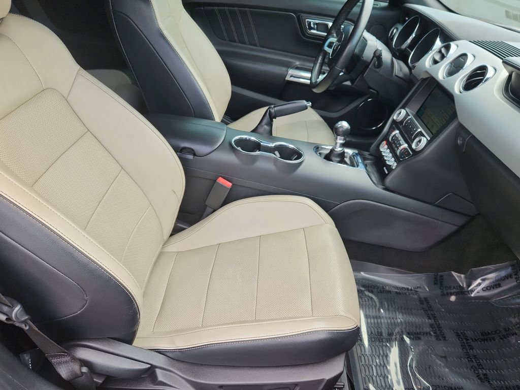 Used 2017 Ford Mustang Premium RWD image 14