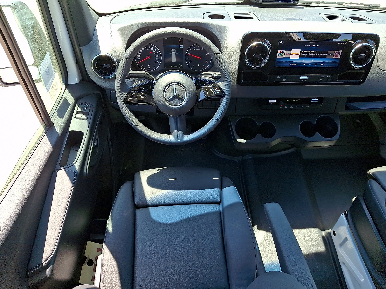 New 2026 Mercedes-Benz Sprinter 2500 image 7