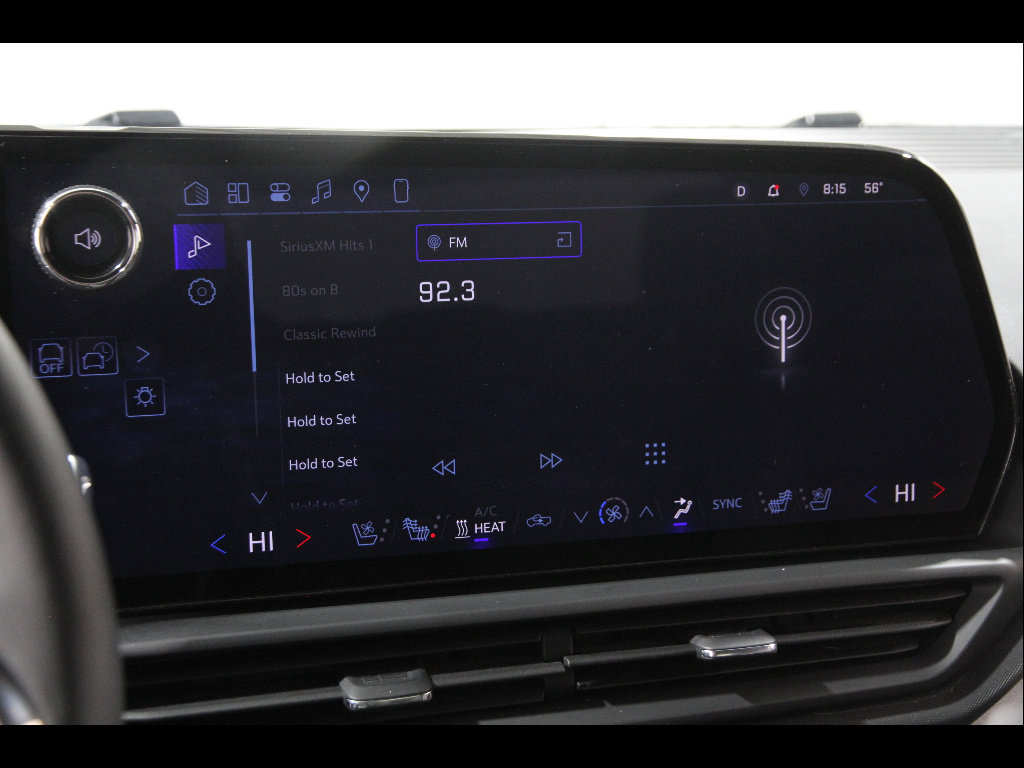 Used 2025 Chevrolet Silverado EV LT image 10