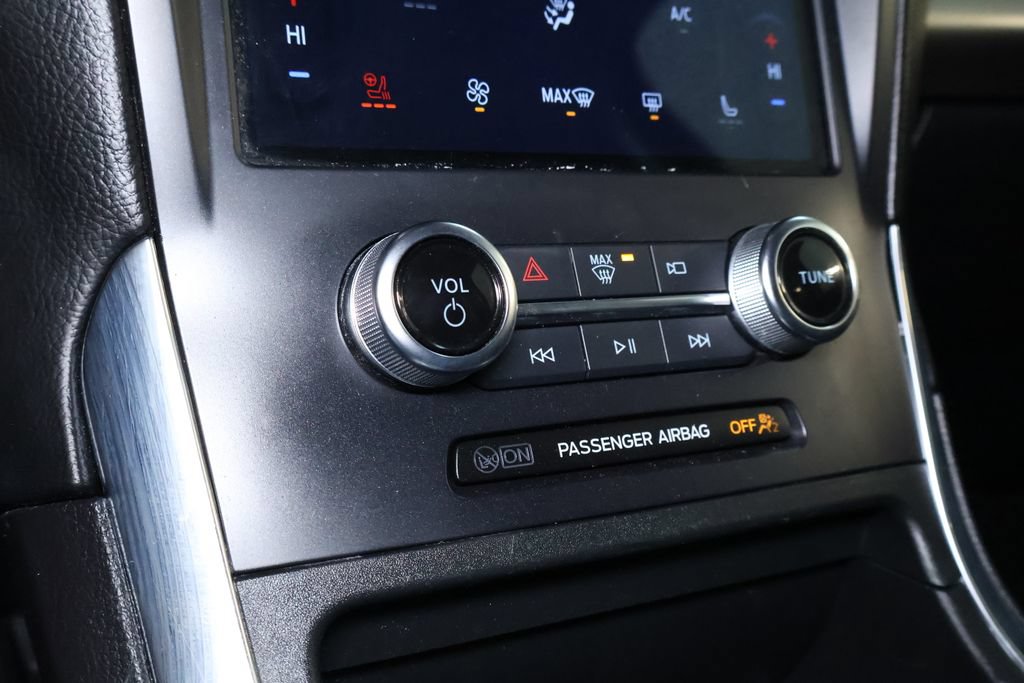 Used 2024 Ford Edge Titanium AWD/4WD image 28