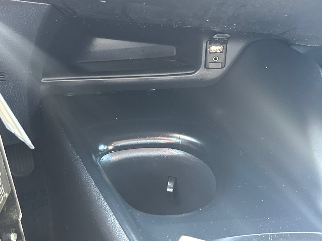 Used 2019 Toyota C-HR LE FWD image 24