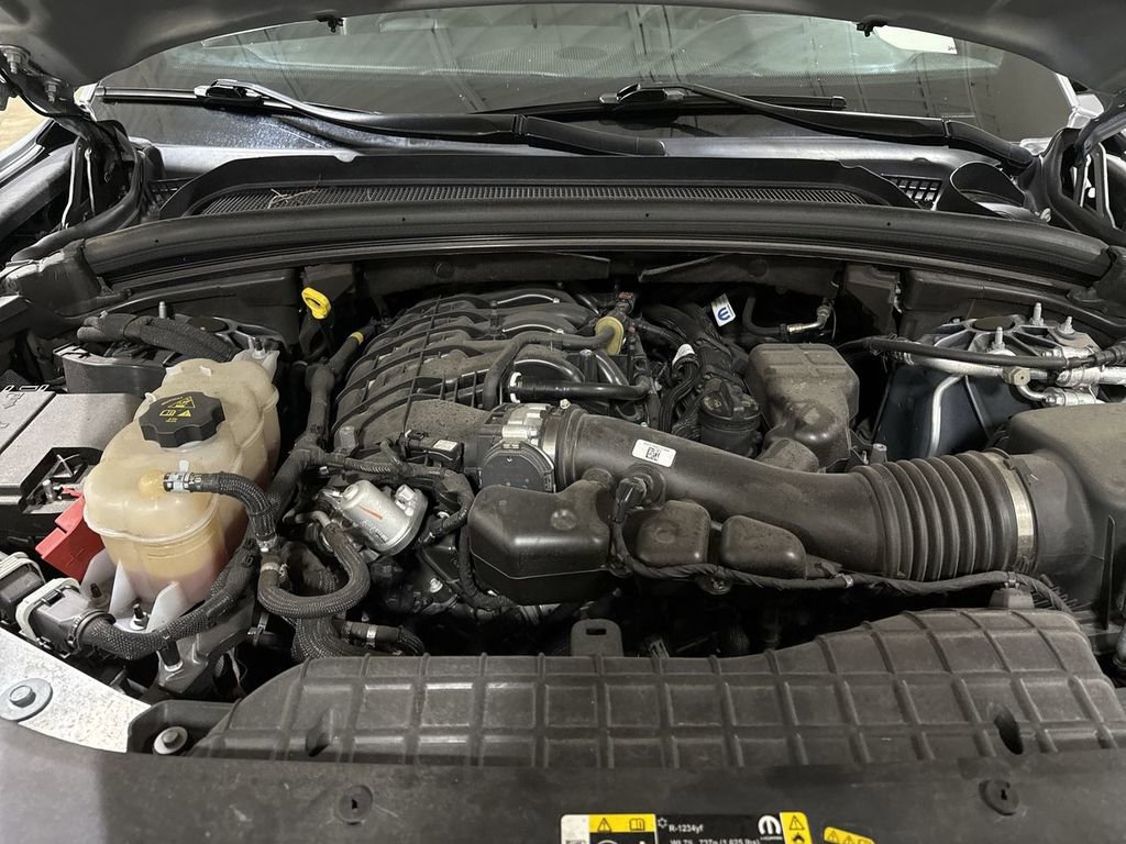 Used 2024 Jeep Grand Cherokee Limited image 25