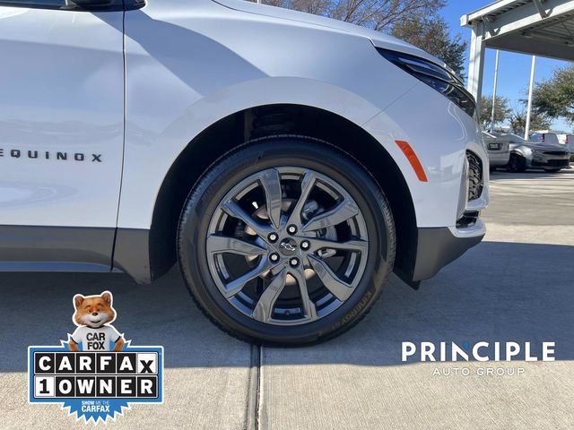 Used 2022 Chevrolet Equinox RS w/ Infotainment Package image 4