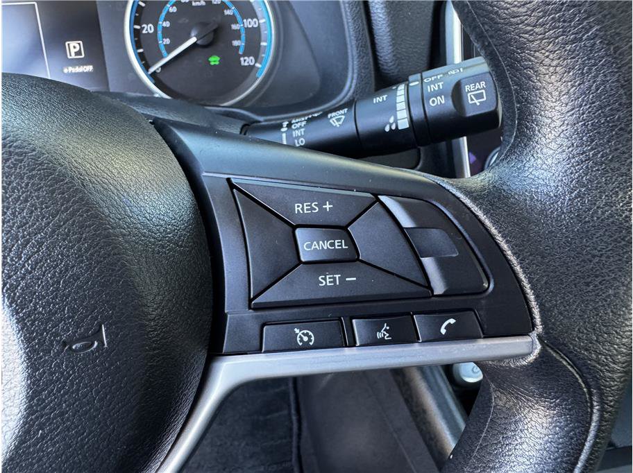 Used 2025 Nissan Leaf S FWD image 22