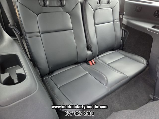 New 2026 Lincoln Aviator AWD w/ Jet Appearance Package image 13