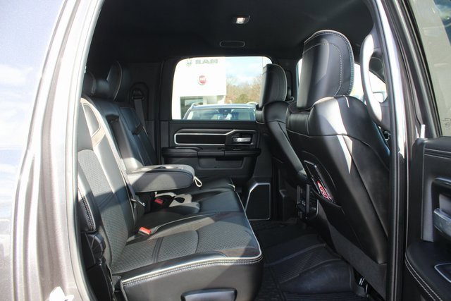 Used 2024 RAM 3500 Laramie w/ Night Edition image 30