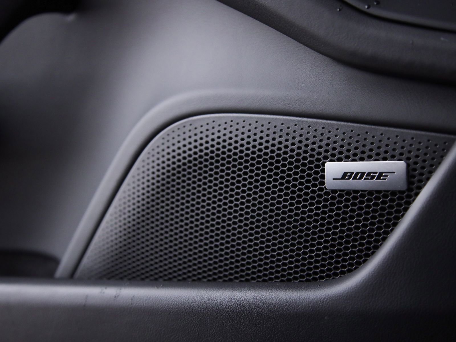 Certified 2025 Porsche Taycan GTS AWD/4WD image 21